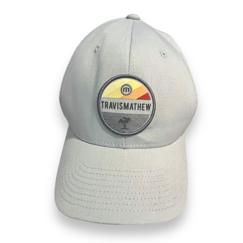 Travis Mathew Bali Hai Golf Hat 110 Flexfit Round Patch Adjustable Light Gray